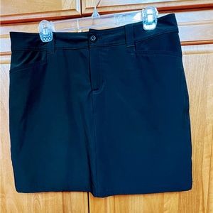 Eddie Bauer Adventure skort.  Size 8 in black.